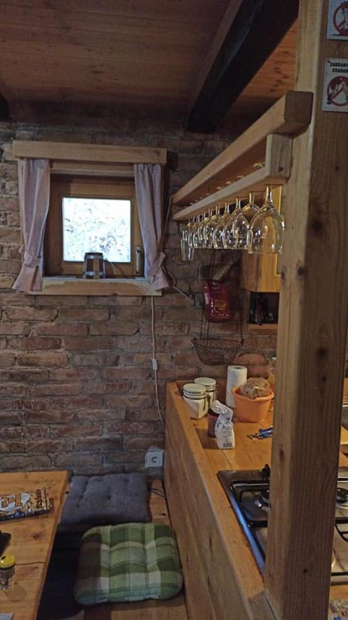 Wooden House Near The River Kupa Kamanje Exterior photo